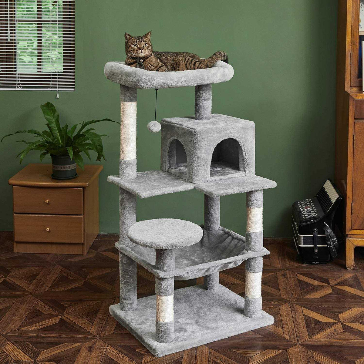 46.5 inches Multi-Level Cat Tree with Scratching Posts E57347