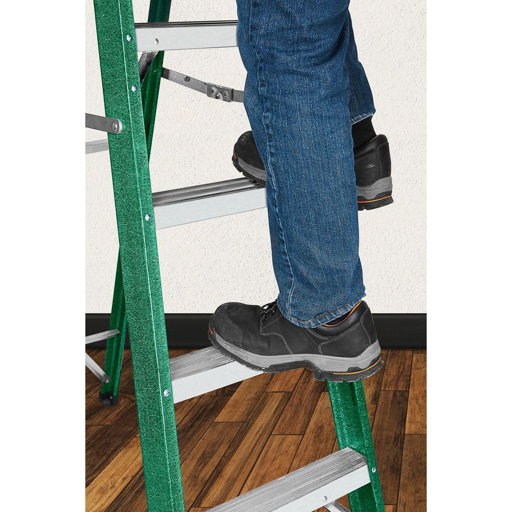 6 ft. Fiberglass Stepladder O60269