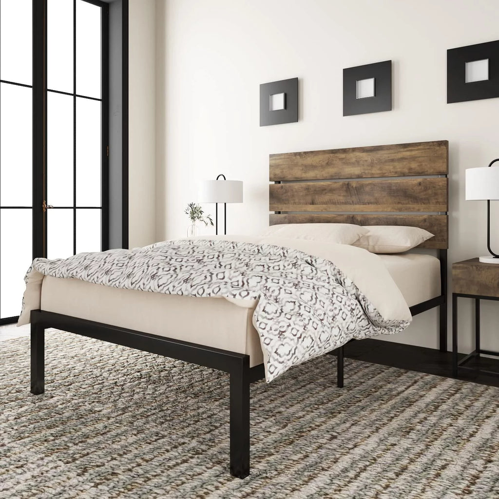 Queen Size Wood and Metal Platform Bed Frame J584