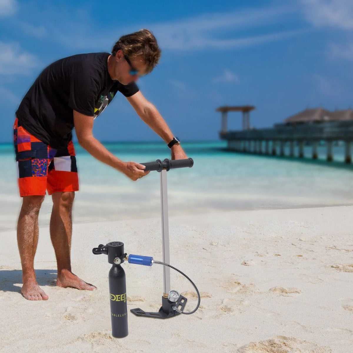 Mini Scuba Diving Case Kit 0.5L Oxygen Tank Pump Equipment M35632