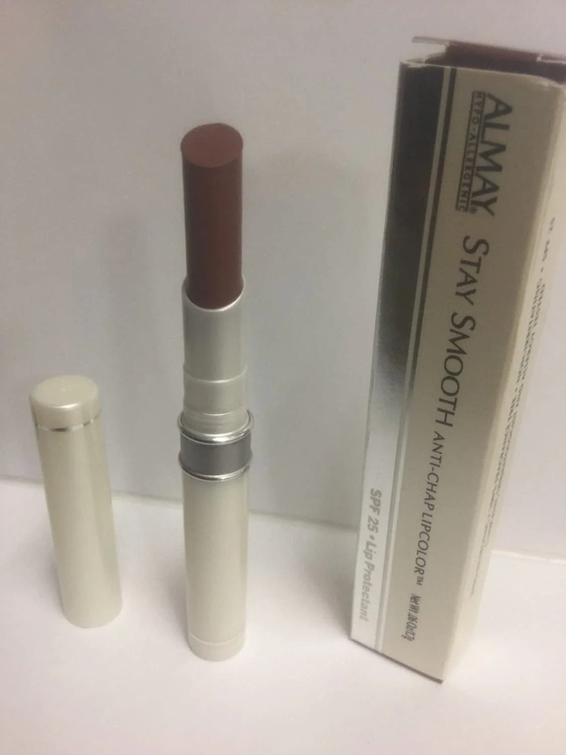 FULL SIZE CHOCOLATE Lipstick SPF 25 C6474