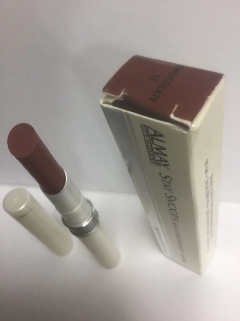 FULL SIZE CHOCOLATE Lipstick SPF 25 C6474