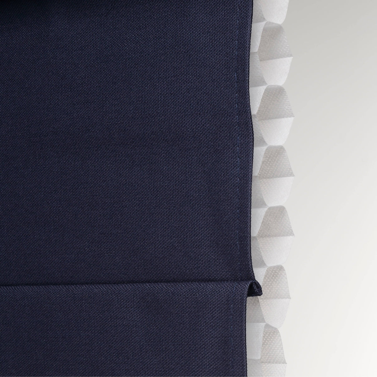 Navy Insulating Cordless Roman Shade U35107