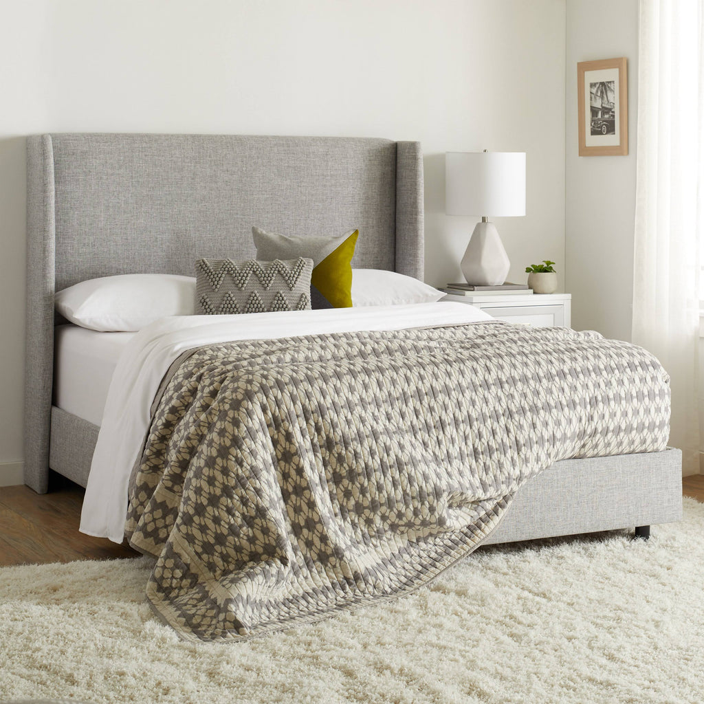 Wingback Bed King R9668