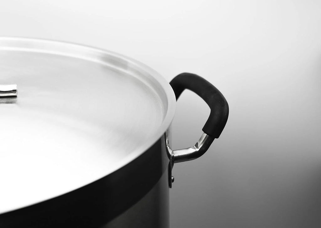 Stainless Steel Brew Kettle With Volume Markings 8 Gallon S413769