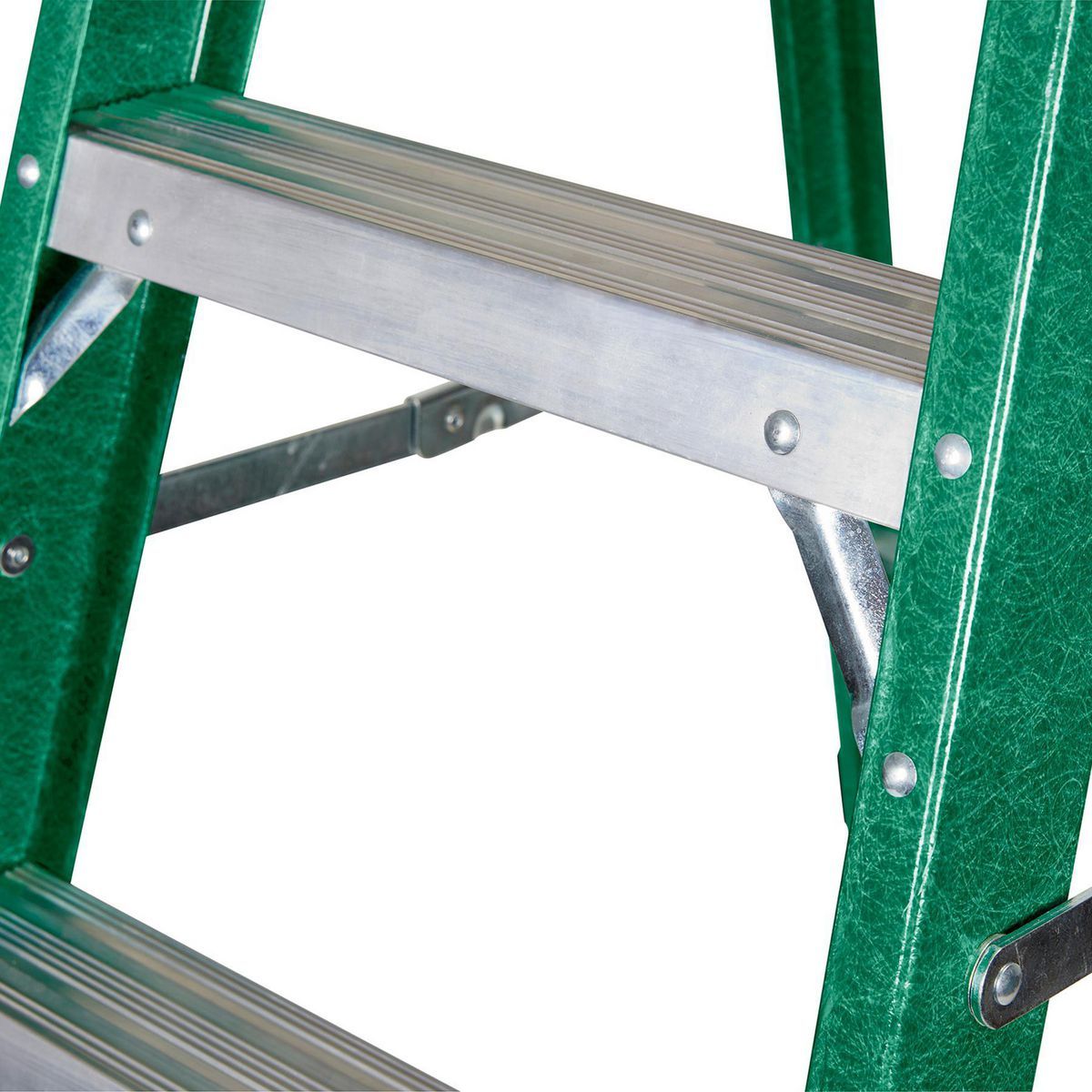 6 ft. Fiberglass Stepladder O60269