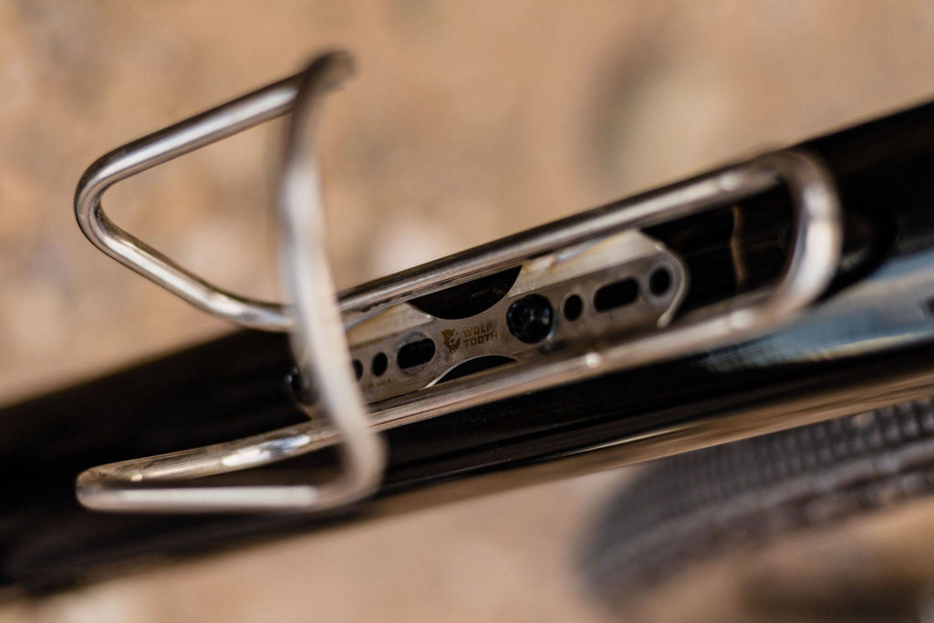 Titanium Silver Bottle Cage C140402