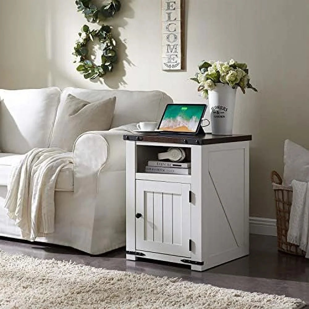 20" Farmhouse End Table with Charging Station R497915