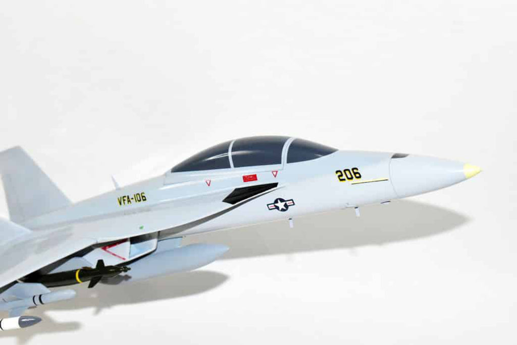 Mahogany F/A-18F Model P572690