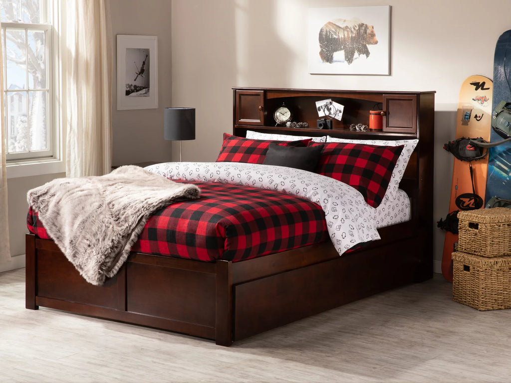 Full Solid Wood Platform Bed with Footboard & Trundle in Walnut D377248