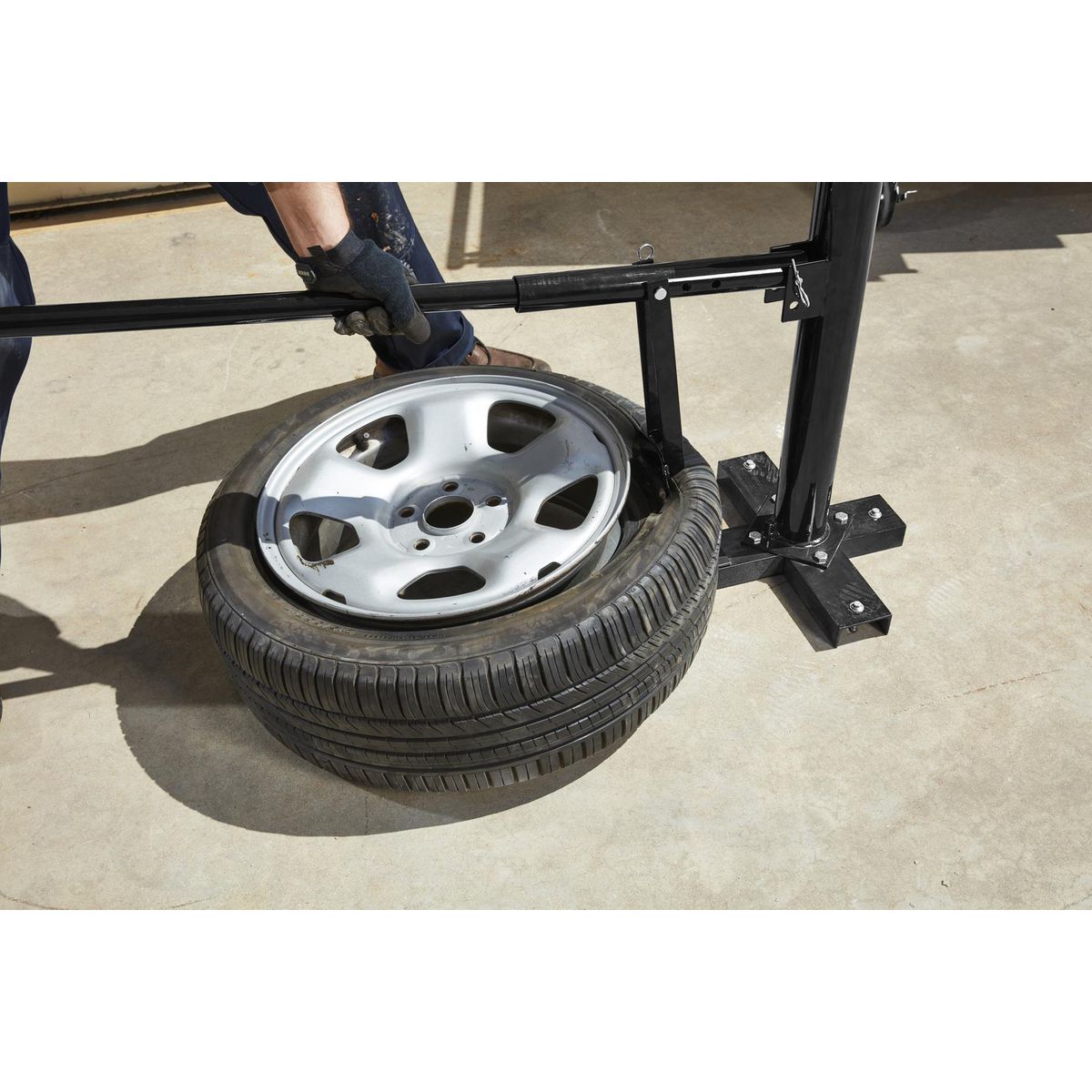 Manual Tire Changer P7838