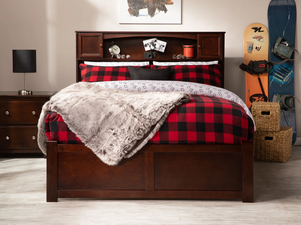 Full Solid Wood Platform Bed with Footboard & Trundle in Walnut D377248